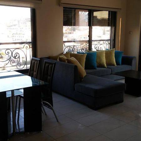 Cozy Dair Ghbar apartment Amman Zewnętrze zdjęcie