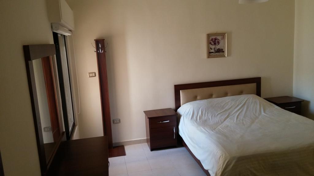 Cozy Dair Ghbar apartment Amman Zewnętrze zdjęcie