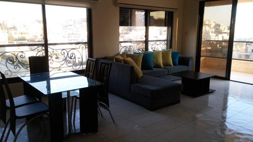 Cozy Dair Ghbar apartment Amman Zewnętrze zdjęcie