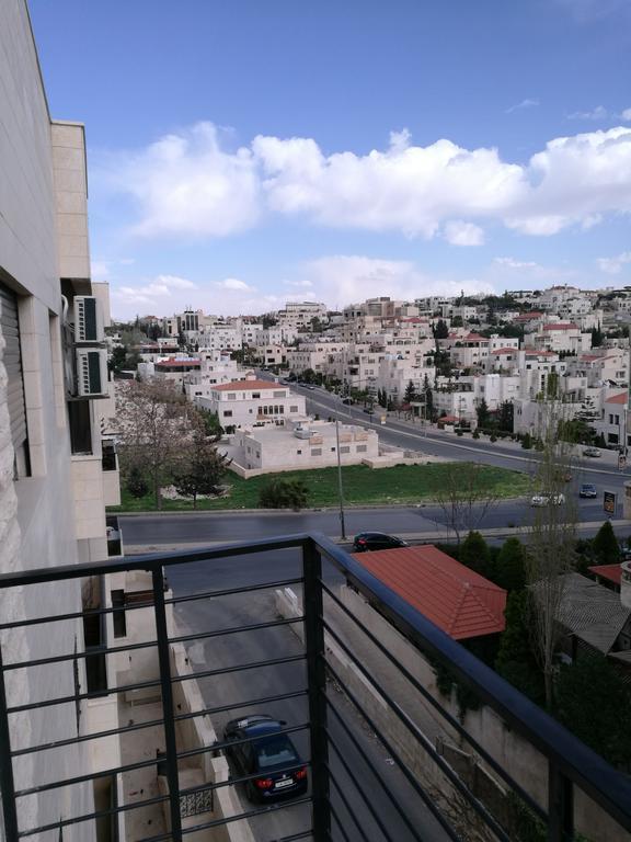 Cozy Dair Ghbar apartment Amman Zewnętrze zdjęcie