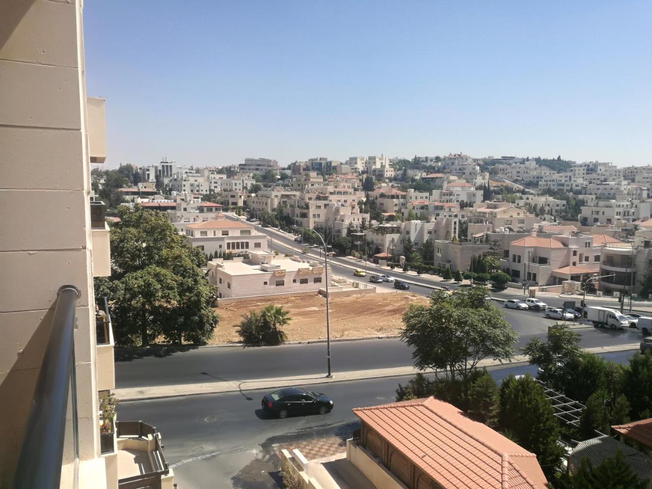 Cozy Dair Ghbar apartment Amman Zewnętrze zdjęcie