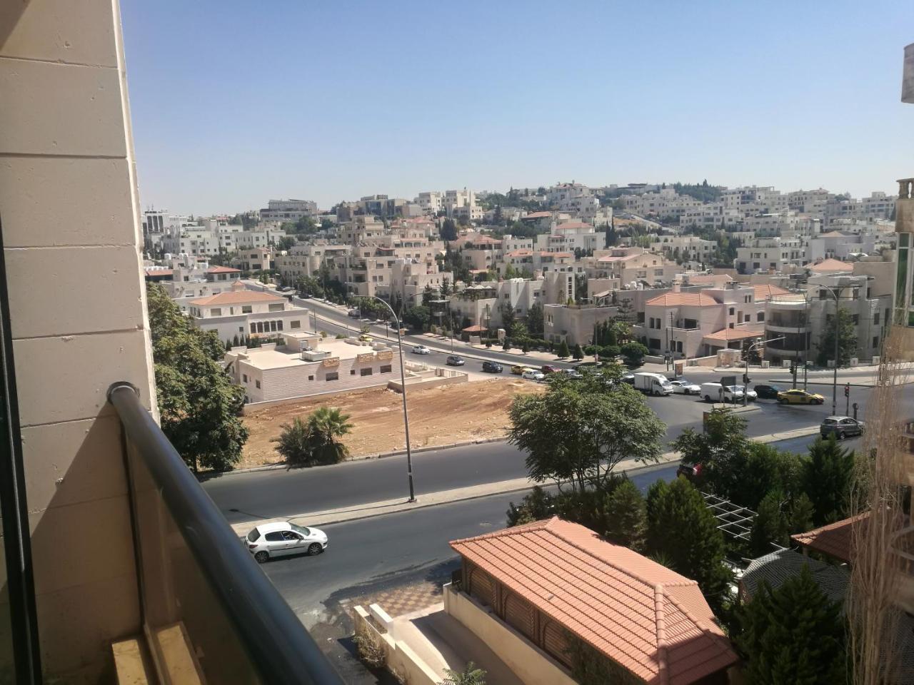 Cozy Dair Ghbar apartment Amman Zewnętrze zdjęcie