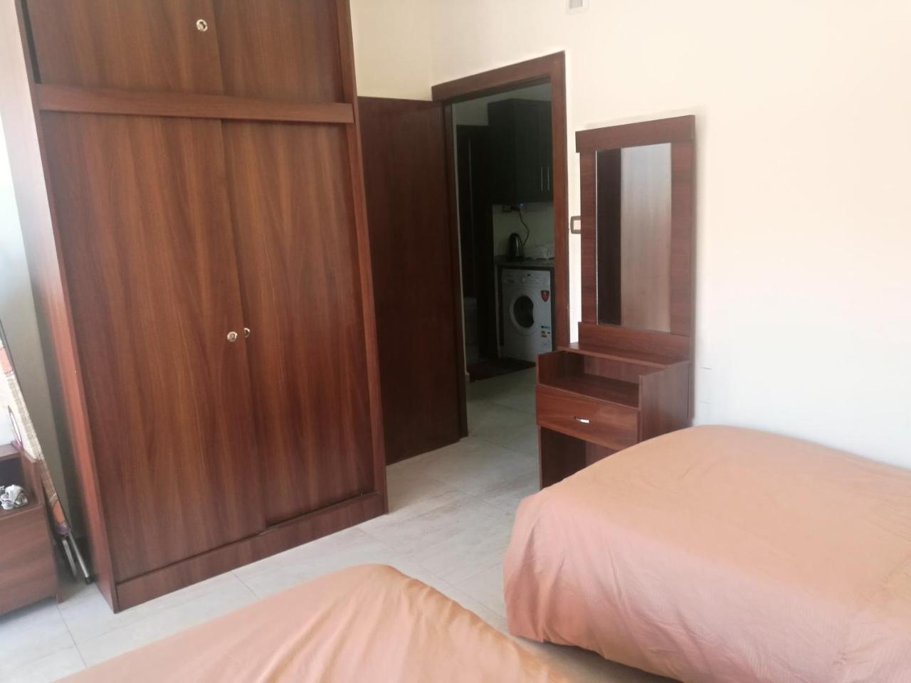 Cozy Dair Ghbar apartment Amman Zewnętrze zdjęcie